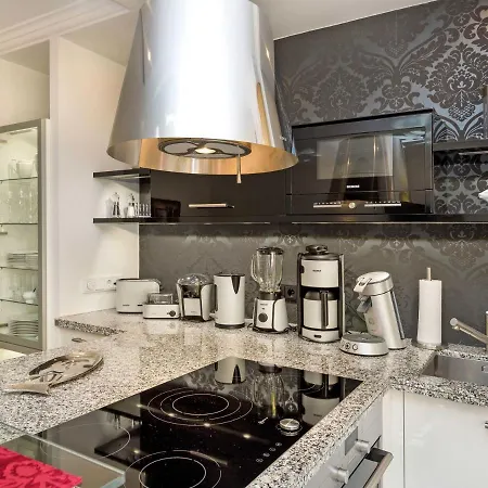 Villa A Cappella - Wg 1 Gelbe Orchidee