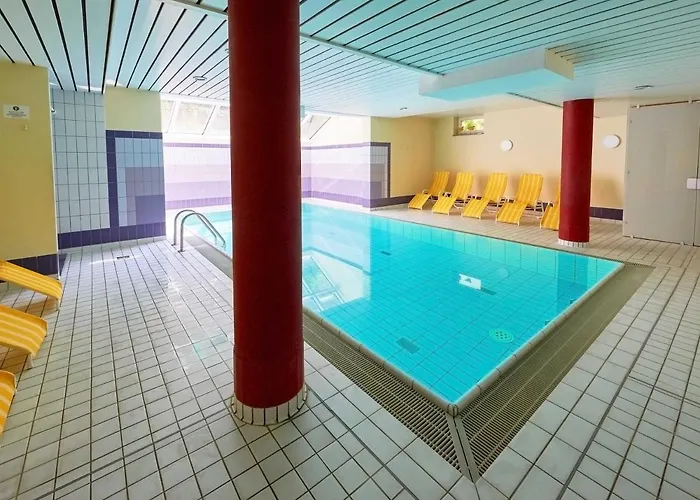A Cappella - Wg 1 Gelbe Orchidee Villa *