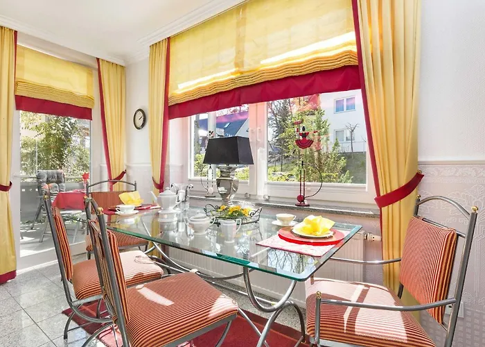 Villa A Cappella - Wg 1 Gelbe Orchidee *